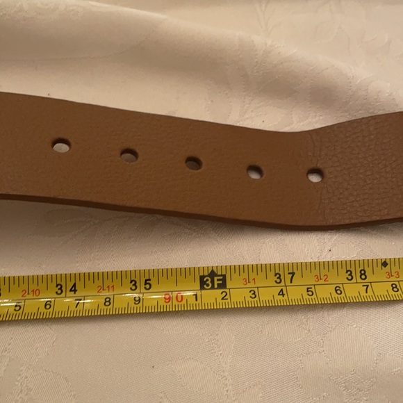 Michael Kors brown belt w/gold “peg” designs (OLCC) (BELT only) - Picture 4 of 11